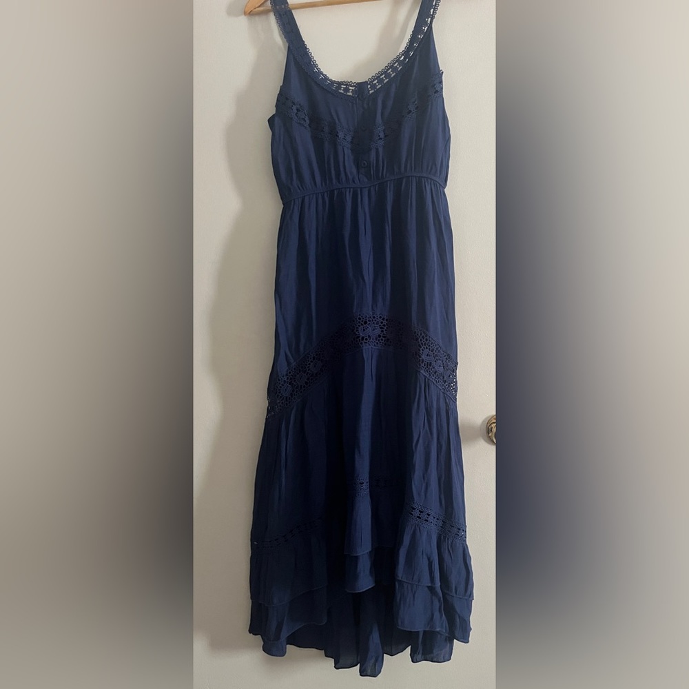 Elegant Navy Blue Sleeveless Dress